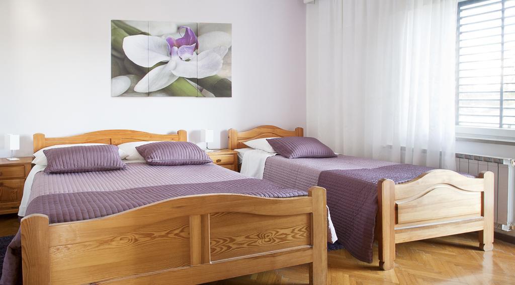 Guesthouse Rutar Rupa Værelse billede